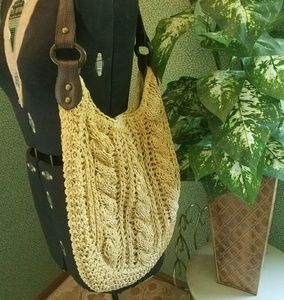 Hoboliscious statement essential woven bag!
